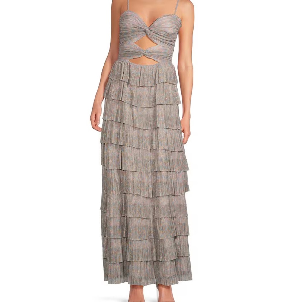 Gianni Bini Metallic Sweetheart Tiered Gown